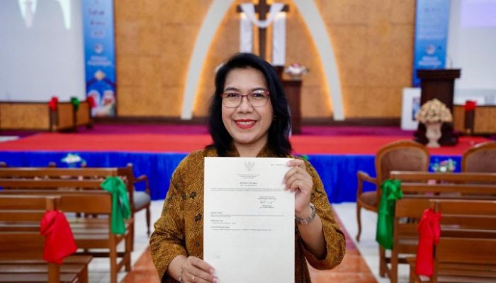 Terima SHM untuk Gereja Kristen Pasundan, Ketua Umum Majelis Sinode GKP: Ini Kado Natal bagi Jemaat