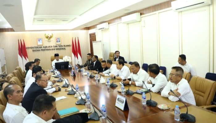 Menteri ATR/BPN Berikan Arahan kepada 15 Kepala Kantor Wilayah Baru