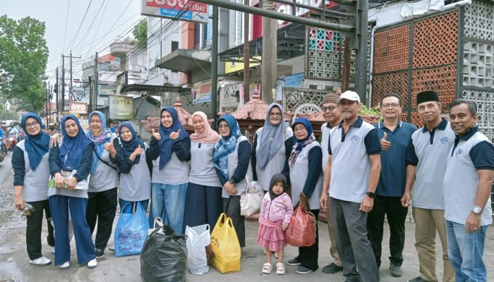 PB IKA UMA Berbagi 1000 Takjil dan Gelar Buka Puasa Bersama