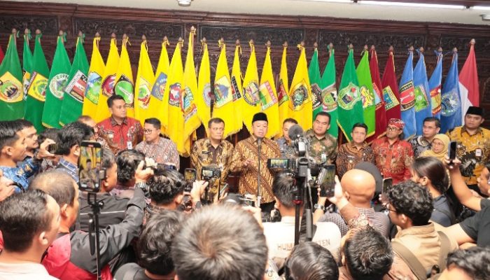 Menteri Nusron Ajak Kepala Daerah Se-Jawa Tengah Kolaborasi Selesaikan Sertipikasi Tanah dan RDTR
