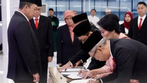 Lantik 31 Pejabat Struktural, Menteri ATR/BPN Tegaskan Rotasi Adalah Komitmen untuk Ciptakan Layanan Publik yang Sehat