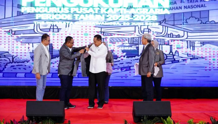 Dikukuhkan sebagai Alumni Kehormatan KAPTI-Agraria, Pudji Prasetijanto Hadi: Semangat Baru untuk Berkontribusi di Kementerian ATR/BPN