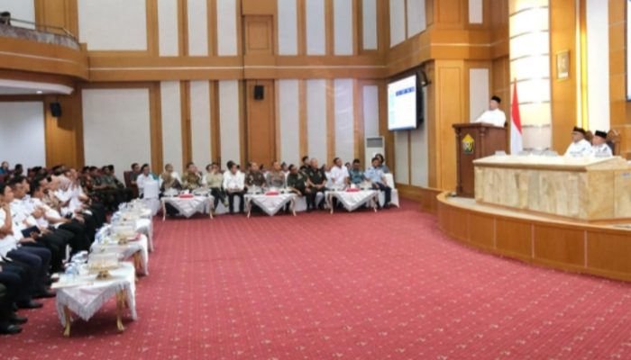 Menteri Nusron Ajak Kepala Daerah Se-Sulteng Berkolaborasi Atasi Tantangan dalam Wujudkan Administrasi Pertanahan Modern