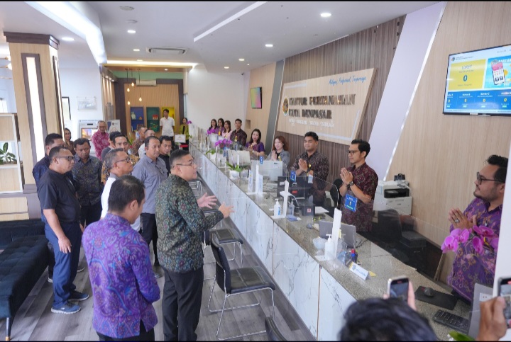Budaya Melayani