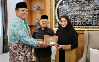 Antar Undangan HUT RI
