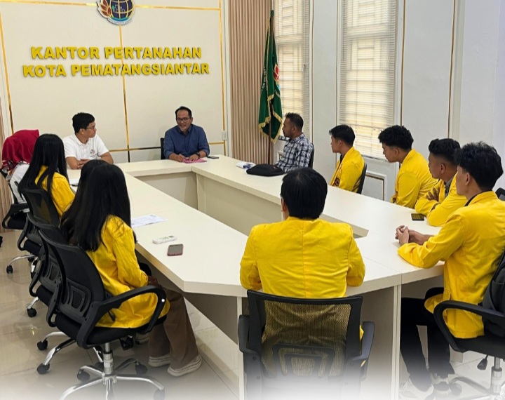 Mahasiswa Magang