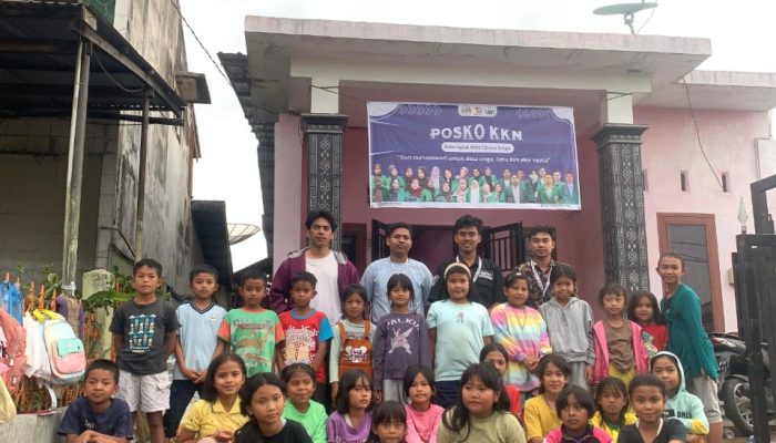 Mahasiswa KKN UINSU Hidupkan Semangat Belajar, Mengaji, dan Gotong Royong di Desa Singa