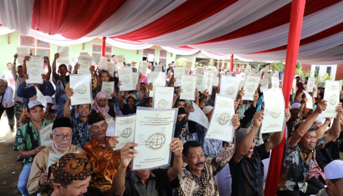 Setahun, Menteri Nusron Redistribusi 195.734 Bidang Tanah untuk 39.556 KK
