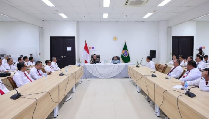 Beri Pengarahan di Pelatihan Manajemen Risiko Tingkat Lanjut, Wamen Ossy: Harus Diterapkan