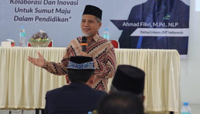 KH. M. Nuh : Pendidikan Bukan Hanya Ruang Belajar, Tapi Juga Wadah Dakwah