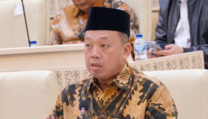 RDP Bersama Komisi II DPR RI, Menteri Nusron Sampaikan Penanganan Sengketa Capai 99,45%