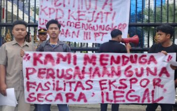 Aliansi Mahasiswa Peduli Rakyat Sumut Gelar Aksi di Kejatisu