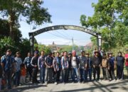 Satgas Inti Maha Sakti Karya IPK Kabupaten Karo Gotong Royong Di Desa Rumah Kabanjahe