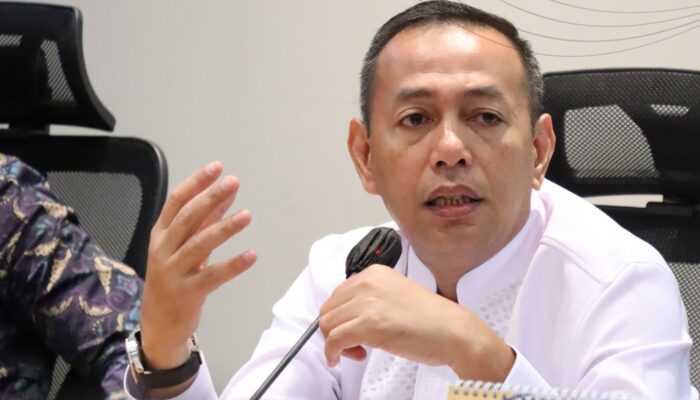 H. Hendra Cipta Pinta APH Perketat Pengawasan Revitalisasi Sekolah Pasca Bencana, “Penggunaan anggaran harus tepat sasaran dan mengutamakan kepentingan masyarakat”