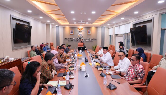 Dukung Pembangunan Permukiman Hunian Vertikal dan Kota Satelit, Menteri Nusron: Siapkan Penyediaan Lahan di Berbagai Wilayah