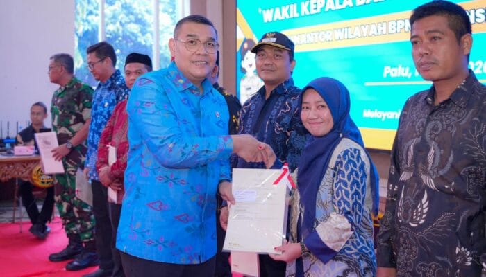 50% Bidang Tanah di Sulteng Sudah Bersertipikat, Wamen Ossy: Ini Menunjukkan Sulteng Terus Bertumbuh