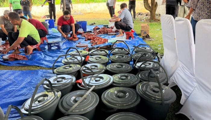 Kanwil BPN Sumut Rayakan Idul Adha dengan Kurban dan Aksi Sosial