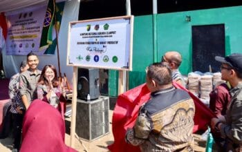Resmikan Kampung RA dan Pemberdayaan Wakaf Produktif di Pekalongan, Sahli ATR/BPN Harapkan Kesejahteraan Masyarakat Dapat Terwujud