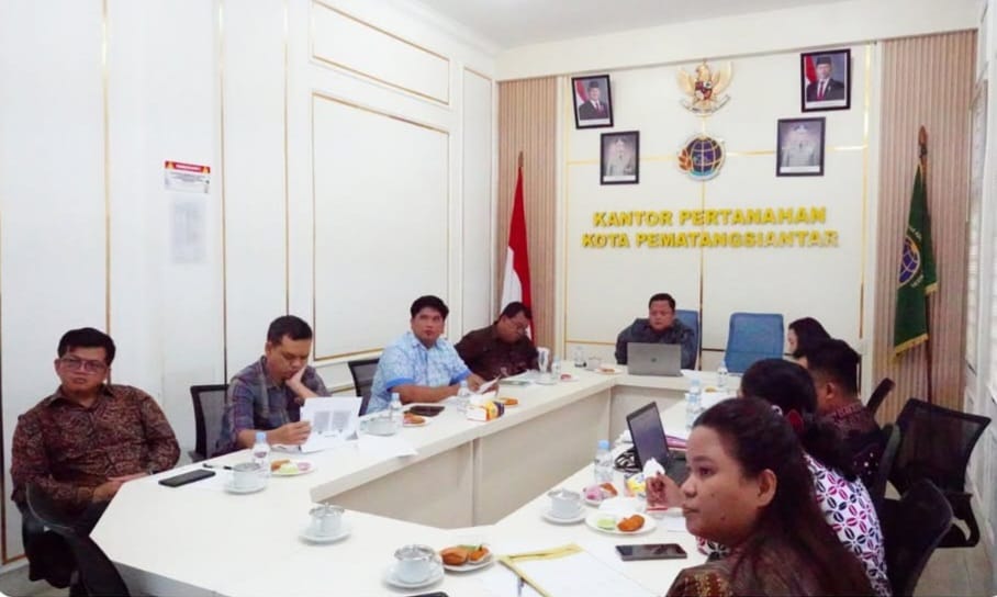 Rapat Ekspos