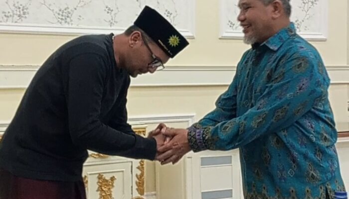 Anggota DPD RI KH. Muhammad Nuh Serap Aspirasi di Labuhanbatu Selatan, Bahas Potensi Daerah Bersama Bupati