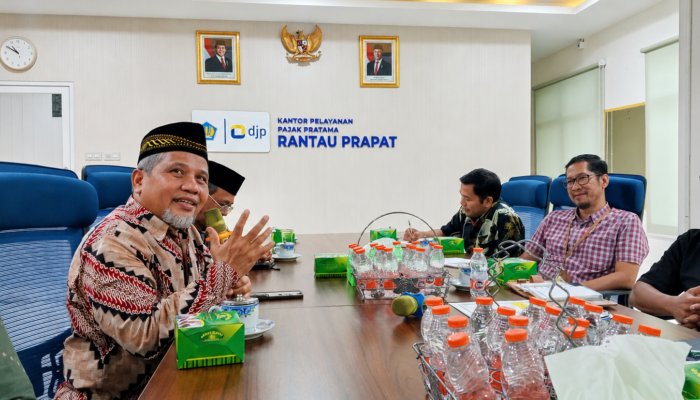 Anggota DPD RI, Muhammad Nuh Kunjungi KPP Pratama Rantau Prapat, Dorong Optimalisasi Penerimaan Negara