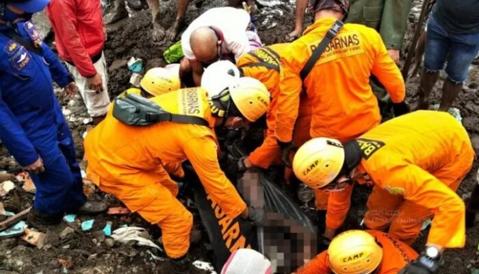 Kedai Kopi Wak Abu : “Cammano Kito Tak Risau Bahas Bencana”