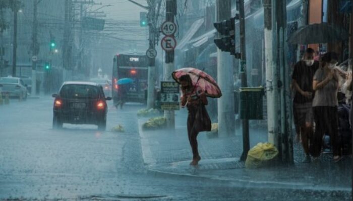 Analisis Dampak Cuaca Ekstrem Provinsi Sumut: Hujan Sangat Lebat Picu Bencana Hidrometeorologi di Kab. Langkat.