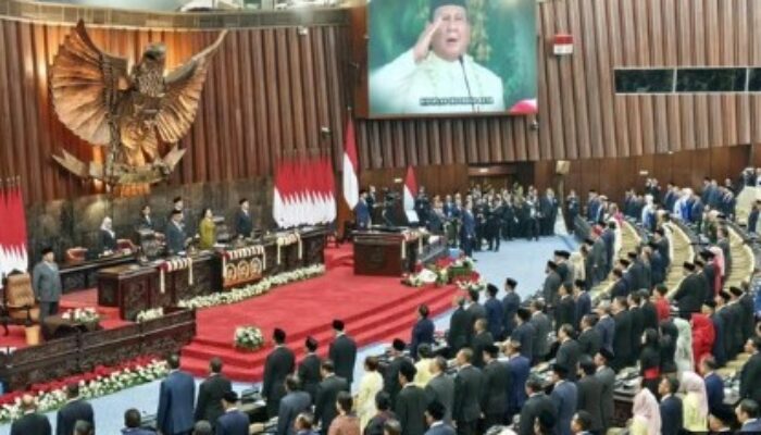 Kekuasaan : Berhati-hatilah Ketika Kekuasaan Dikejar