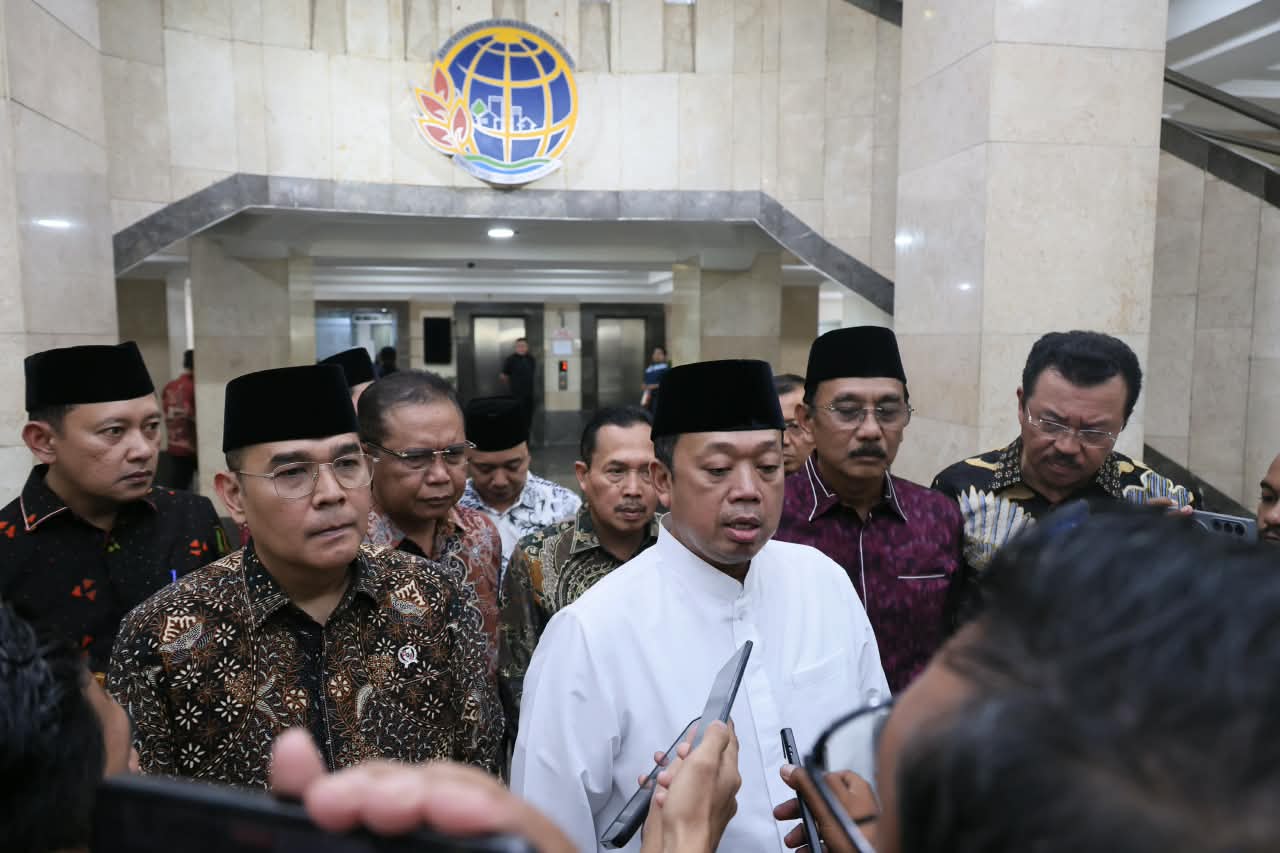 Menteri Nusron