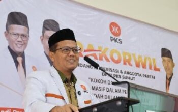 Ketua DPW PKS Sumut Andi Pranata membuka Rakorwil Bidang Kaderisasi dan Pembinaan Anggota