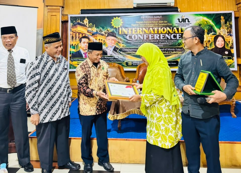 Membaca Ulang Titik Temu Fikih dan Zaman