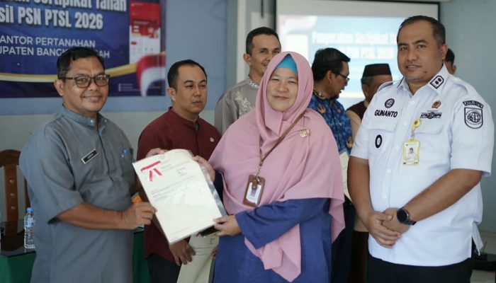 Manfaatkan PTSL untuk Urus Sertipikat, Masyarakat: Proses Dipermudah