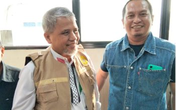KH.Muhammad Nuh dan Sekjen KOGANA Sumut Ahadin Sibarani